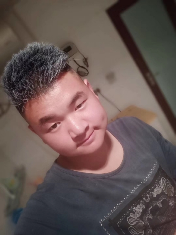 李子木的第二张照片--绵阳相亲服务中心