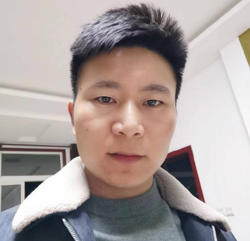 延峰的第一张照片--绵阳相亲服务中心