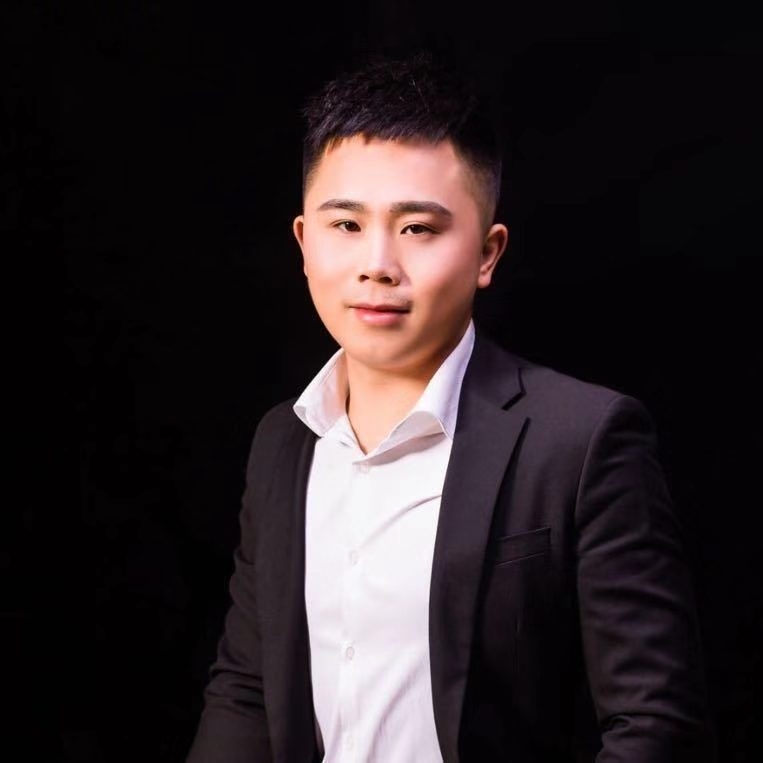 只欠东风的第一张照片--绵阳相亲服务中心