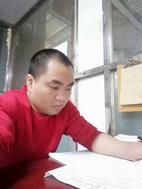 小吴的第一张照片--绵阳相亲服务中心