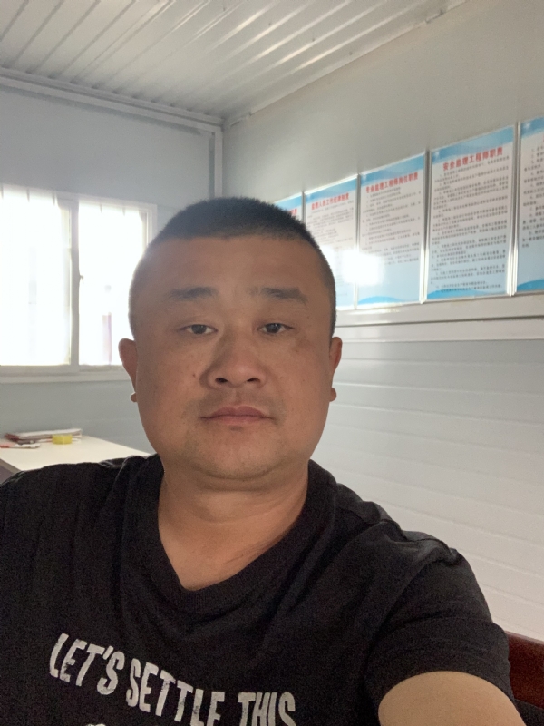 丘山??的第一张照片--绵阳相亲服务中心