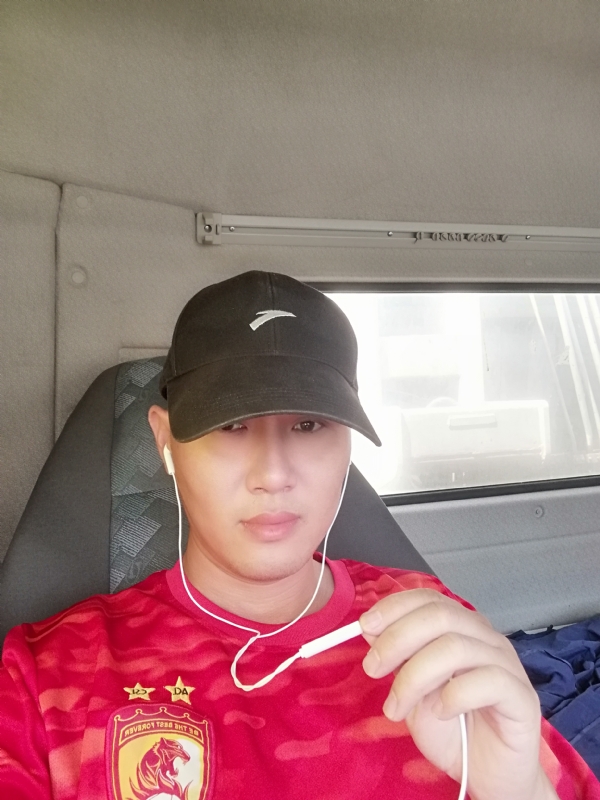 B大叔的第二张照片--绵阳相亲服务中心