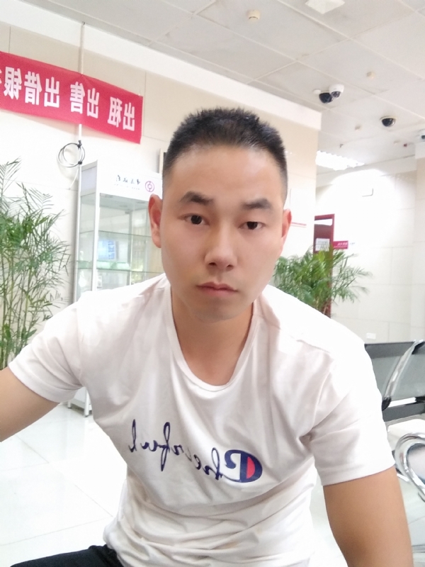 小少的第二张照片--绵阳相亲服务中心