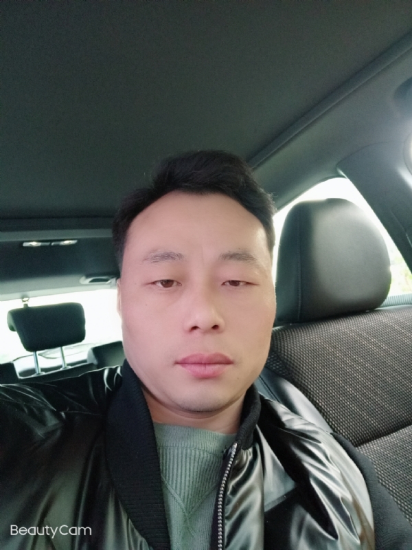 放飞的羊的第二张照片--绵阳相亲服务中心