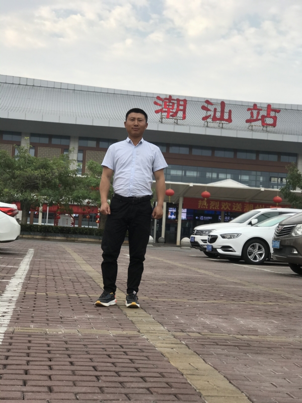 健华的第三张照片--绵阳相亲服务中心