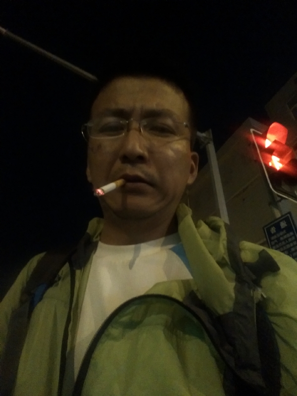 认真的生活的第一张照片--绵阳相亲服务中心