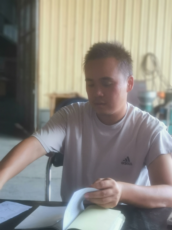 荒原的第一张照片--绵阳相亲服务中心