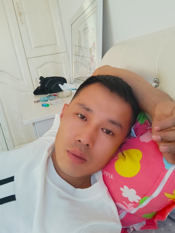 一个人的第一张照片--绵阳相亲服务中心