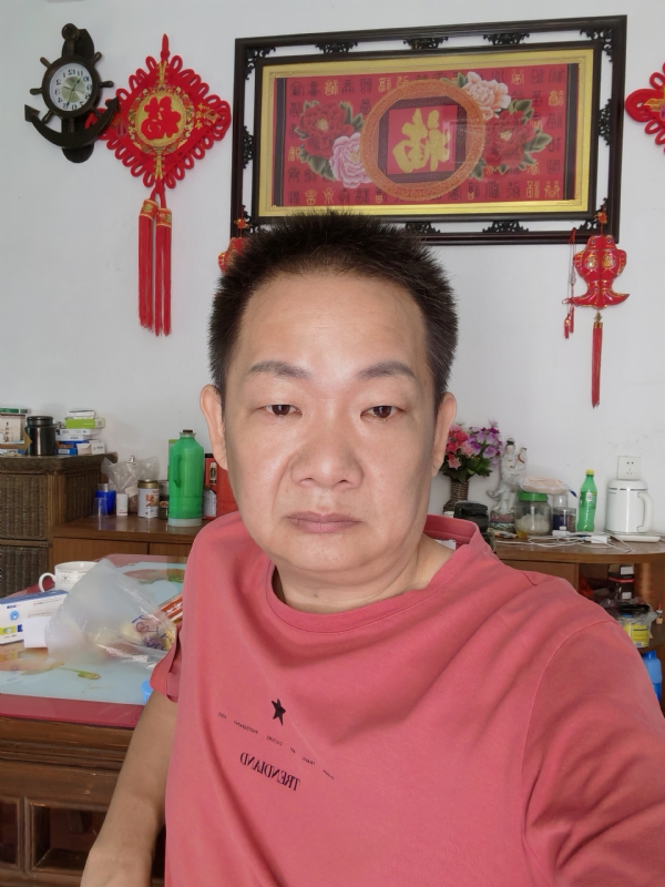 飞天的第一张照片--绵阳相亲服务中心