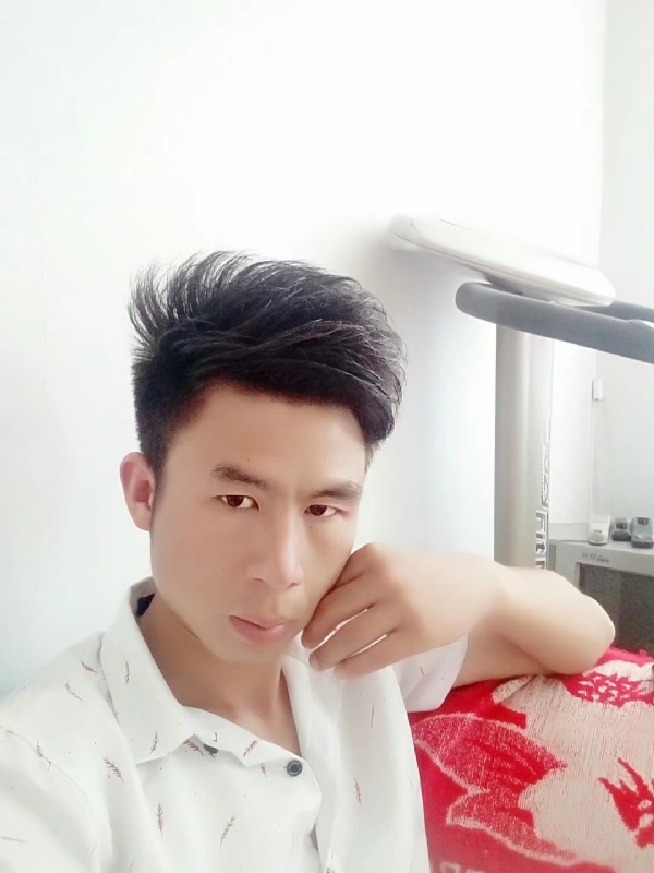 只得一人心的第二张照片--绵阳相亲服务中心