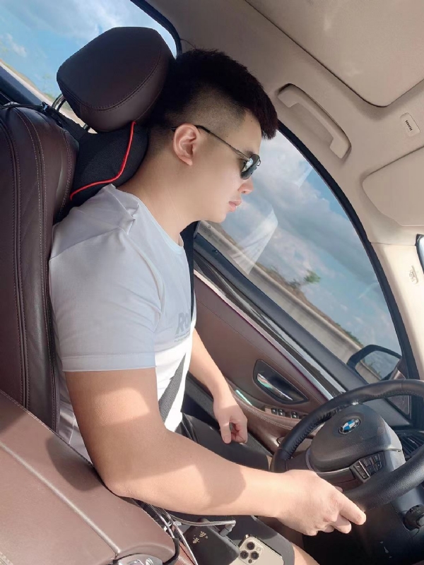 Di的第一张照片--绵阳相亲服务中心