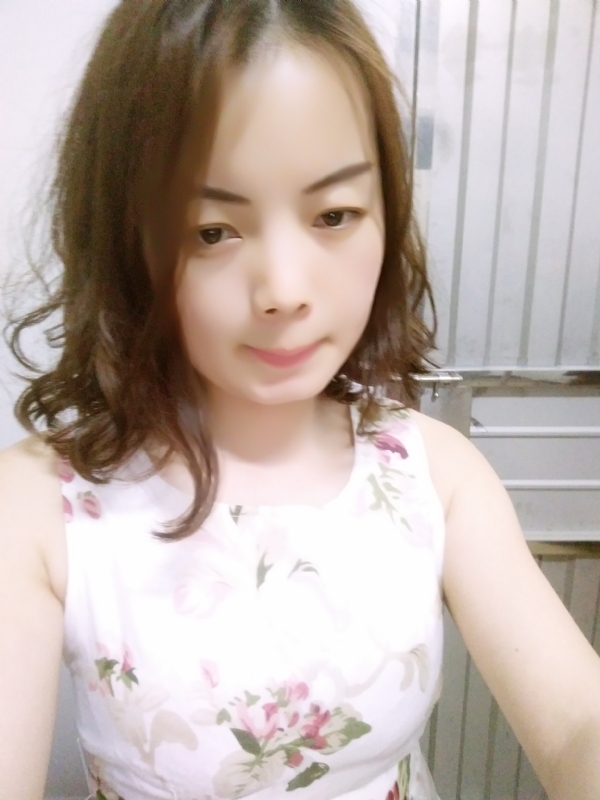 蓝色的鱼的第一张照片--绵阳相亲服务中心