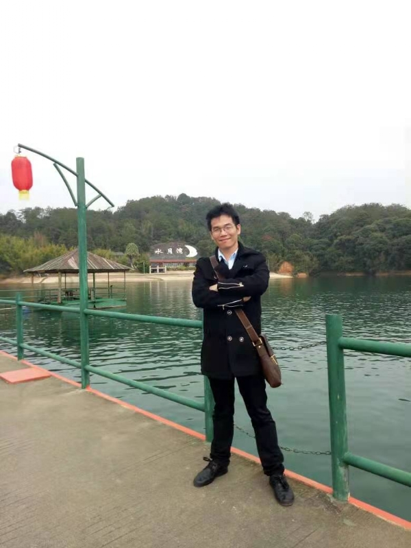 缘分不期而遇的第二张照片--绵阳相亲服务中心