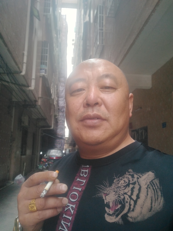 人在TA乡的第一张照片--绵阳相亲服务中心