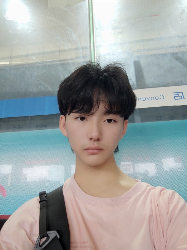 钱嘉豪的第二张照片--绵阳相亲服务中心