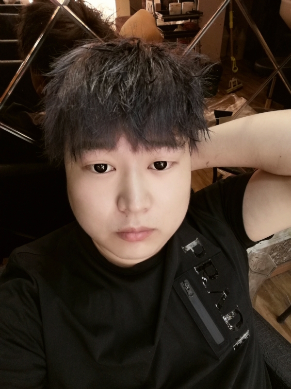 夜微凉的第二张照片--绵阳相亲服务中心