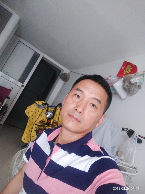 啊豹的第一张照片--绵阳相亲服务中心