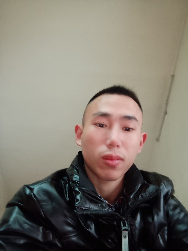 阿浩的第一张照片--绵阳相亲服务中心