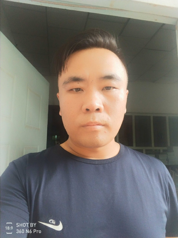 云的第二张照片--绵阳相亲服务中心