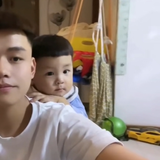 嘻嘻嘻的第一张照片--绵阳相亲服务中心