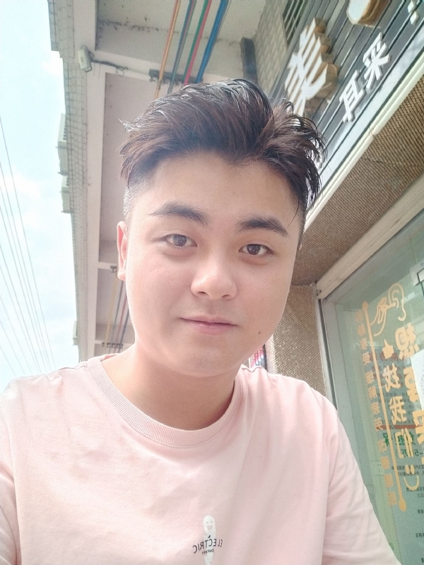 李健诚的第一张照片--绵阳相亲服务中心