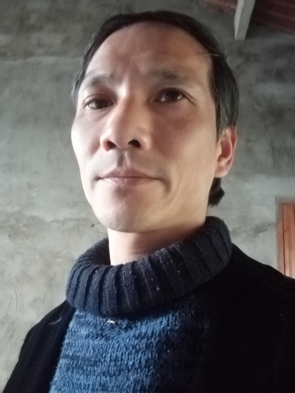 僵尸叔叔的第三张照片--绵阳相亲服务中心