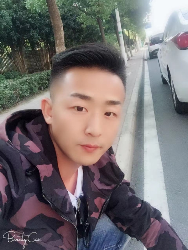 归心的第二张照片--绵阳相亲服务中心