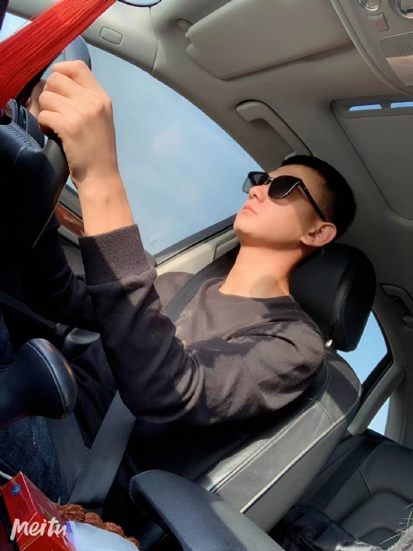 小五的第一张照片--绵阳相亲服务中心