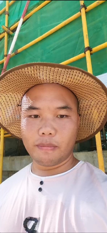 把岁月写入茶色的第一张照片--绵阳相亲服务中心