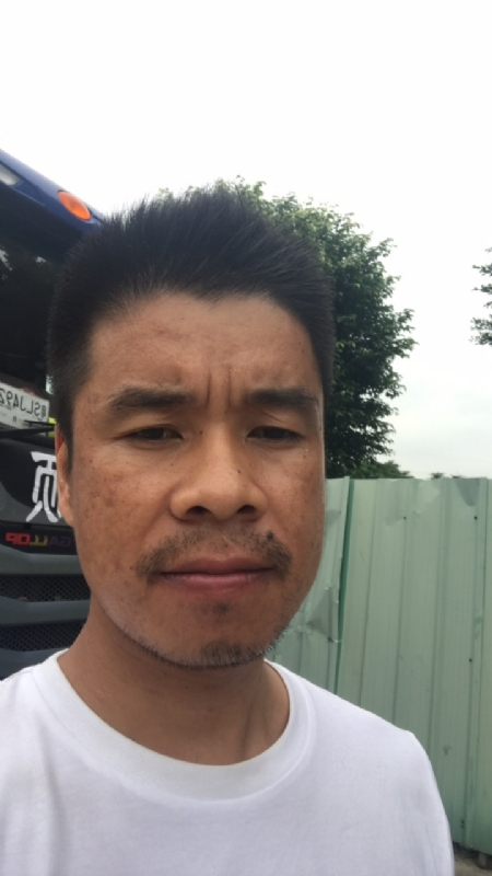 奔跑的蜗牛的第一张照片--绵阳相亲服务中心