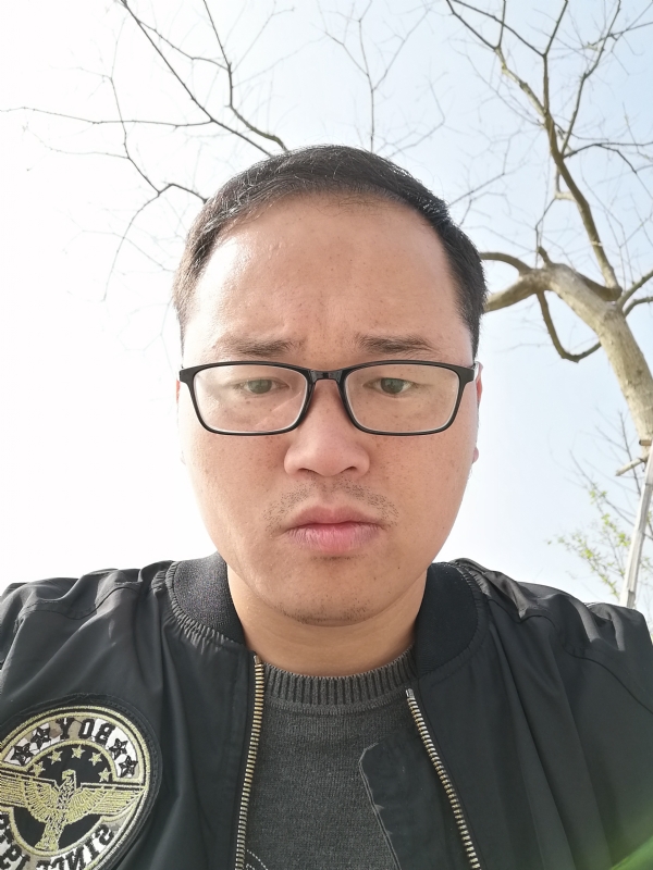 龙骑兵的第二张照片--绵阳相亲服务中心