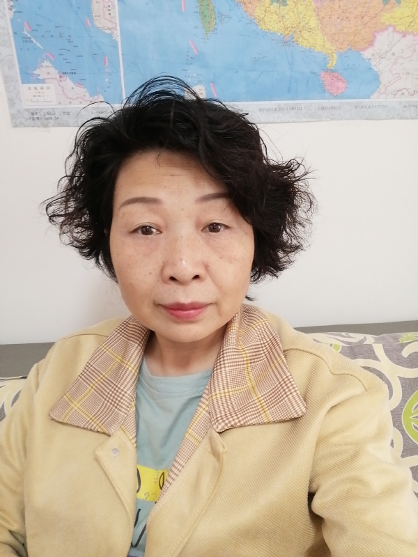 香水百合的第一张照片--绵阳相亲服务中心