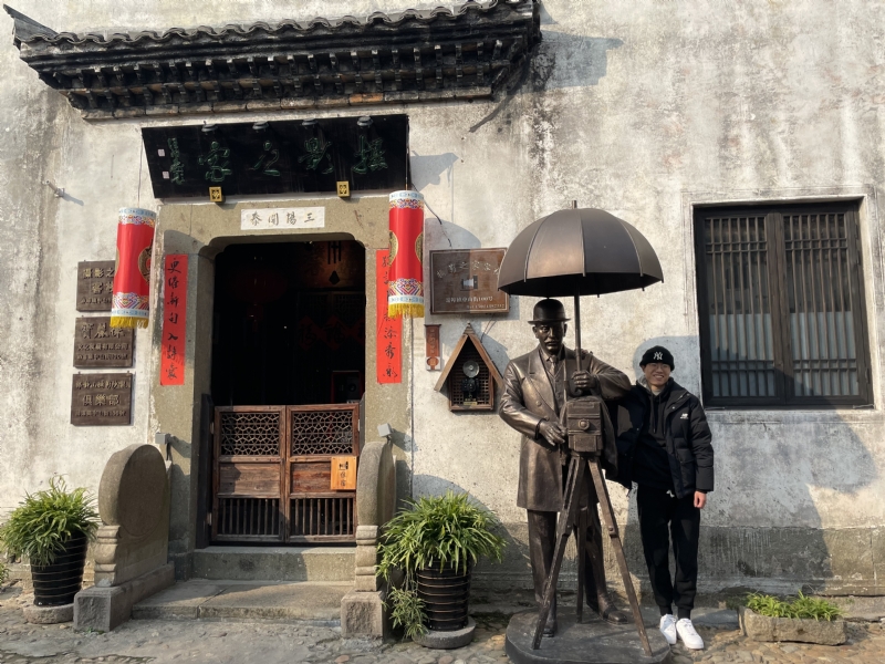 喝可乐的猫的第一张照片--绵阳相亲服务中心