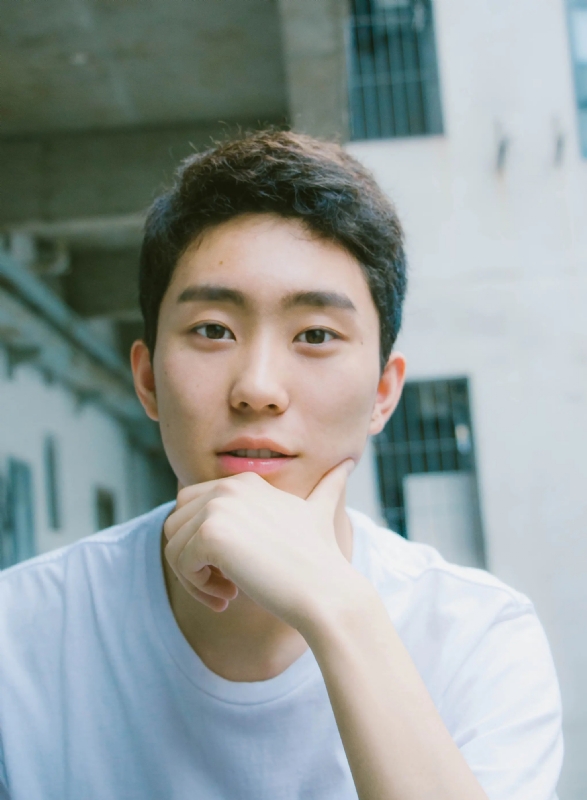 慕雨归蹄的第一张照片--绵阳相亲服务中心