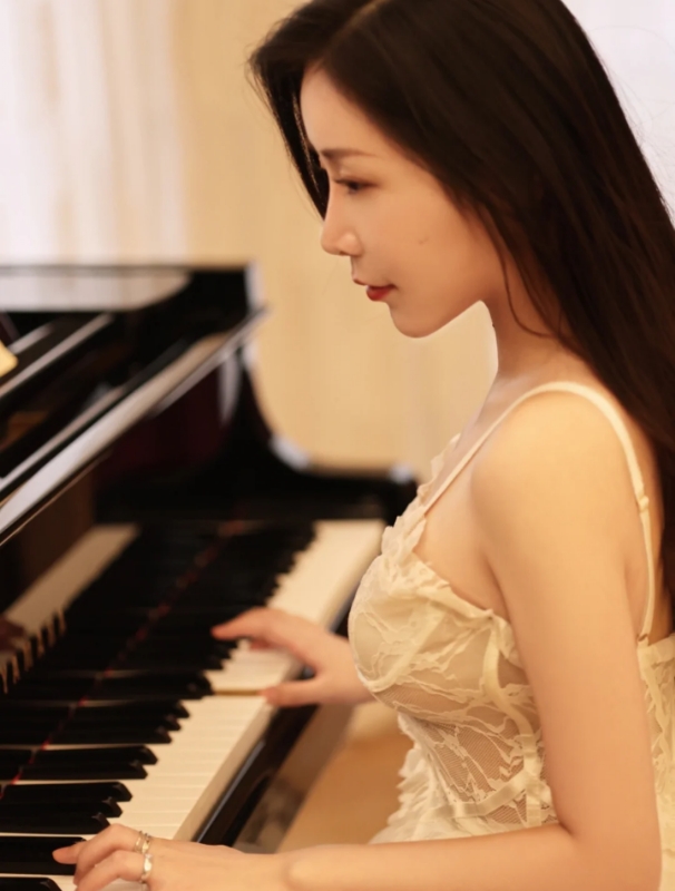 linlin的第二张照片--绵阳相亲服务中心