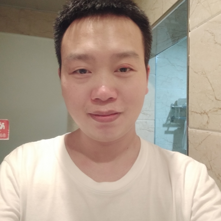 杯中酒的第一张照片--绵阳相亲服务中心