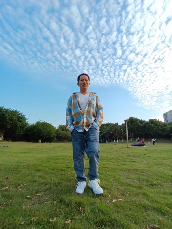 曹先生的第三张照片--绵阳相亲服务中心