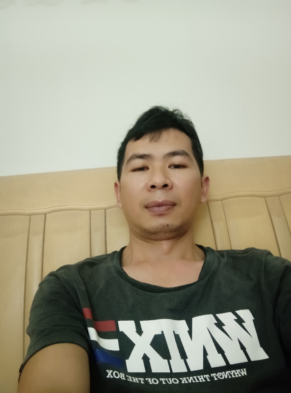 小伙子的第四张照片--绵阳相亲服务中心