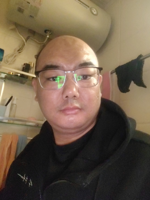 小胖子的第一张照片--绵阳相亲服务中心