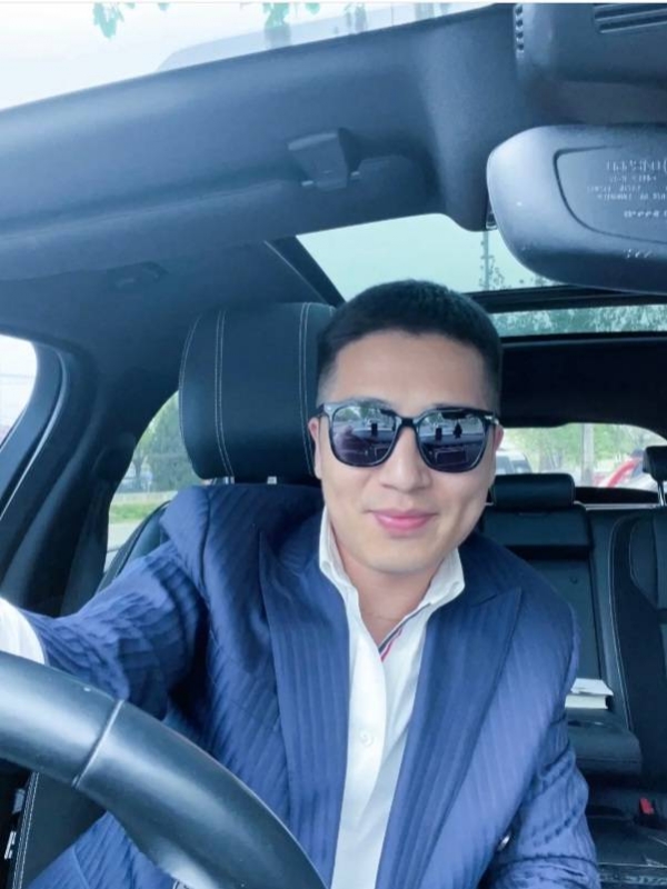 Andy的第一张照片--绵阳相亲服务中心