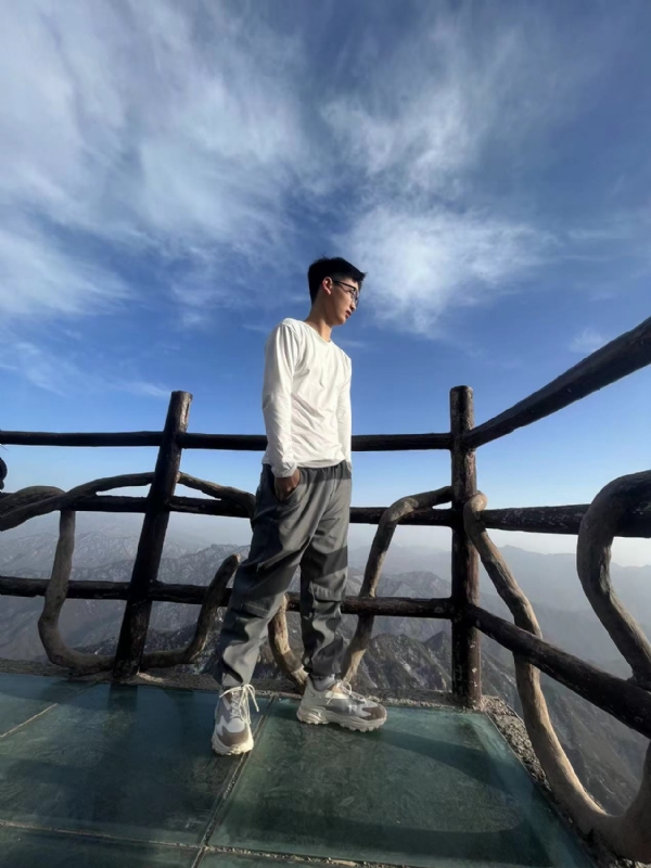 怜ぁ熙的第一张照片--绵阳相亲服务中心