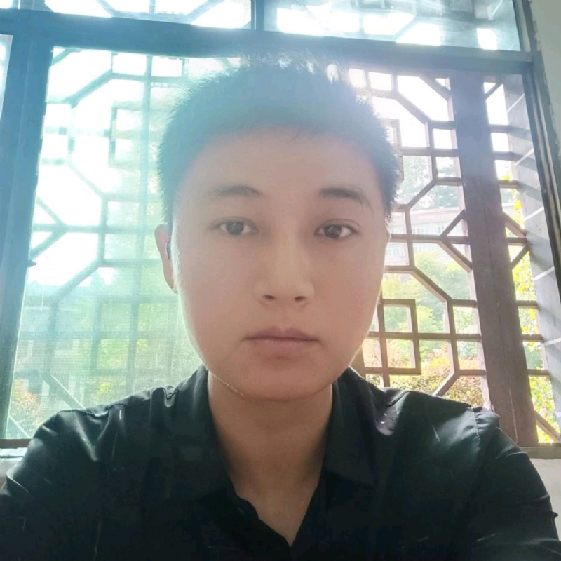 枫叶的第一张照片--绵阳相亲服务中心