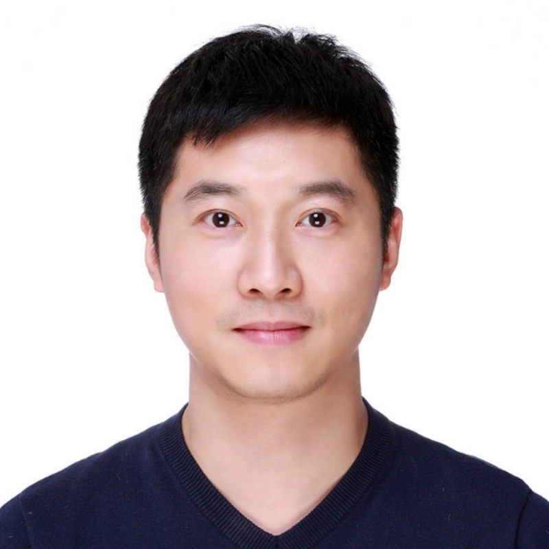 大手牵小手的第一张照片--绵阳相亲服务中心