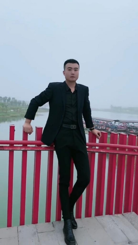 Albert的第一张照片--绵阳相亲服务中心