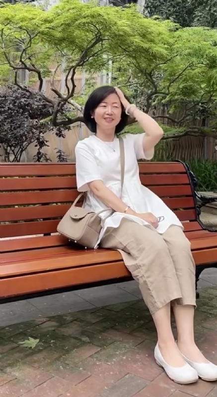 千年老母猪的第四张照片--绵阳相亲服务中心