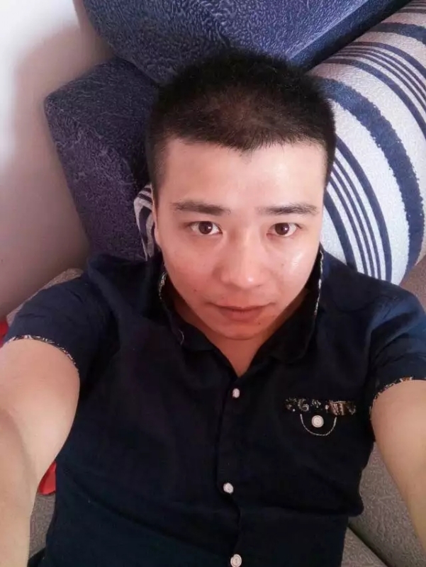 漫步的面包的第一张照片--绵阳相亲服务中心