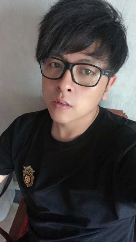 爱你永远不容易的第一张照片--绵阳相亲服务中心