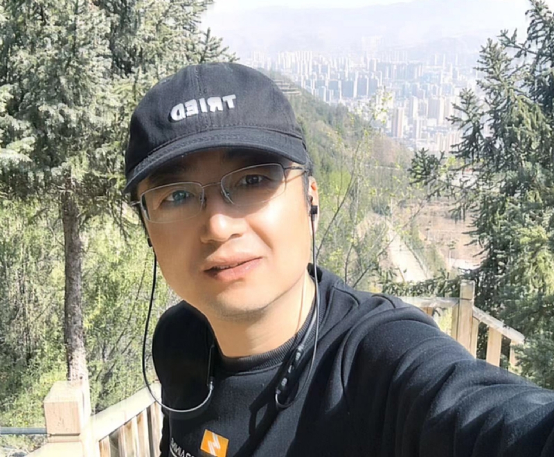 磐石的第一张照片--绵阳相亲服务中心