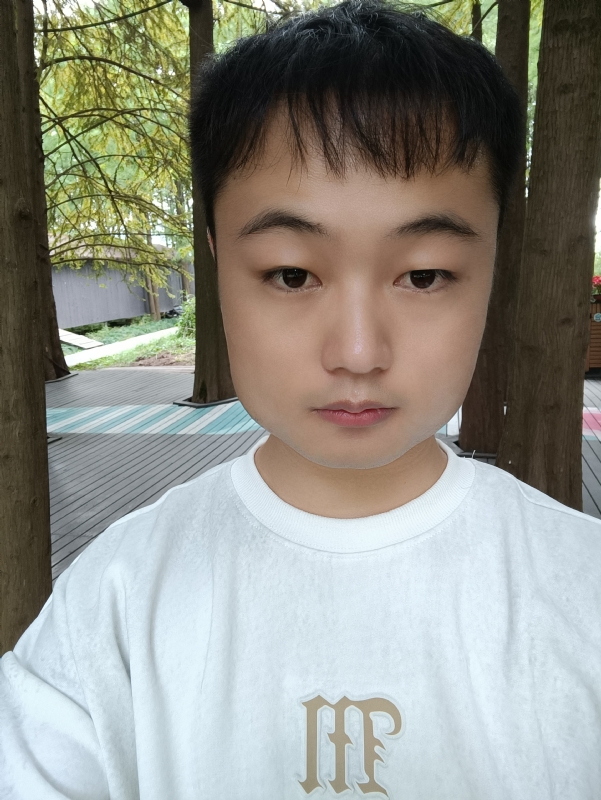 故人似的第一张照片--绵阳相亲服务中心