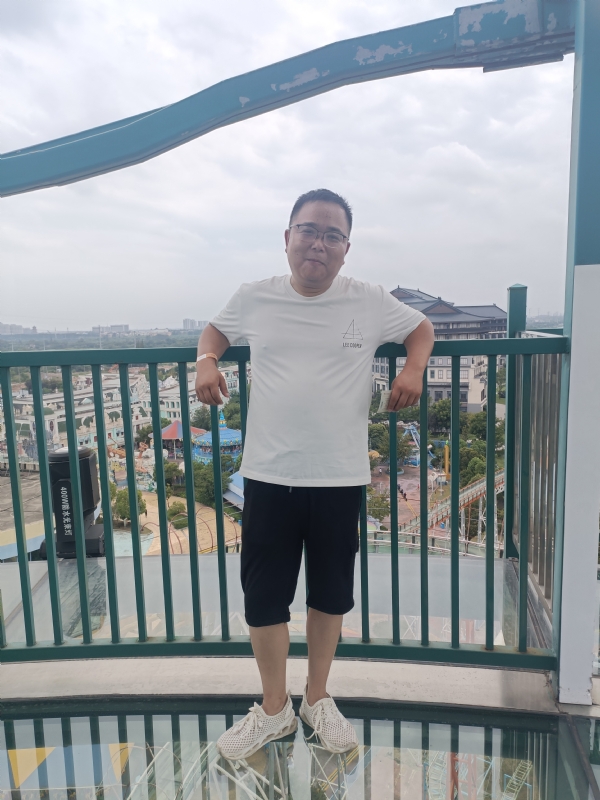 飞哥的第一张照片--绵阳相亲服务中心